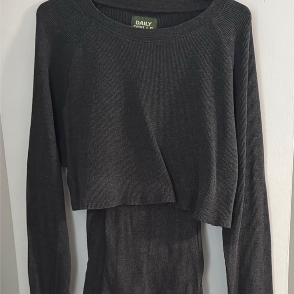 Daily Drills Black Cropped Sweatshirt